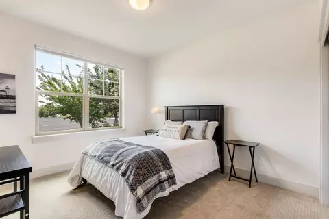 Bedroom - 63173 Iner Loop, Bend, OR 97701 photo 2 of 3