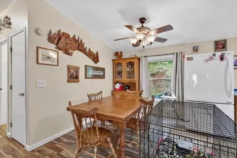 483 Wren Ridge Dr, Eagle Point, OR 97524 photo 9