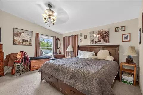 483 Wren Ridge Dr, Eagle Point, OR 97524 photo 10
