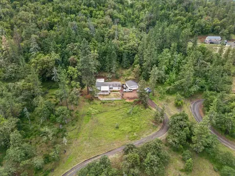 483 Wren Ridge Dr, Eagle Point, OR 97524 photo 26