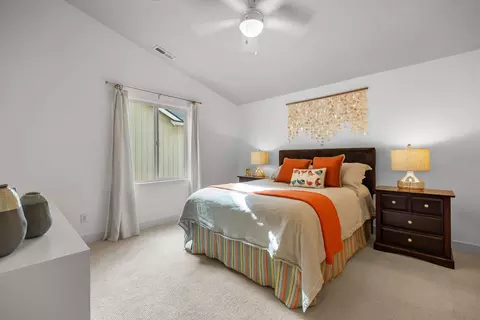 Bedroom - 20612 Daisy Ln, Bend, OR 97702 photo 3 of 5