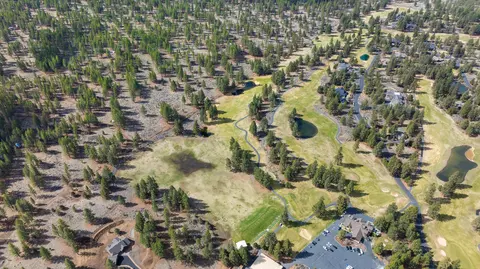 View/Area - 20612 Daisy Ln, Bend, OR 97702 photo 9 of 24