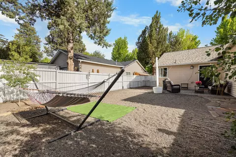 Exterior - 20612 Daisy Ln, Bend, OR 97702 photo 8 of 24
