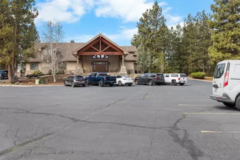 Exterior - 20612 Daisy Ln, Bend, OR 97702 photo 18 of 24