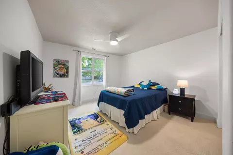 Bedroom - 20612 Daisy Ln, Bend, OR 97702 photo 1 of 5
