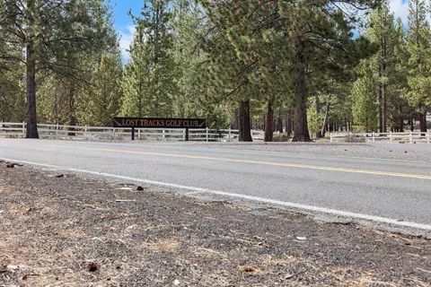 Exterior - 20612 Daisy Ln, Bend, OR 97702 photo 16 of 24