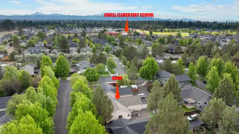 View/Area - 20612 Daisy Ln, Bend, OR 97702 photo 19 of 24