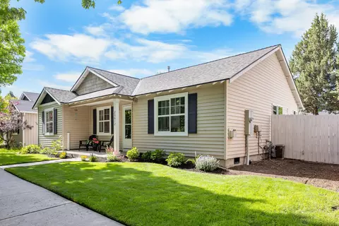 Exterior - 20612 Daisy Ln, Bend, OR 97702 photo 3 of 24