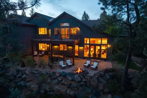 60420 Snap Shot Loop, Bend, OR 97702