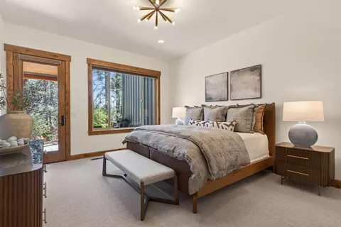 Bedroom - 60420 Snap Shot Loop, Bend, OR 97702 photo 1 of 6