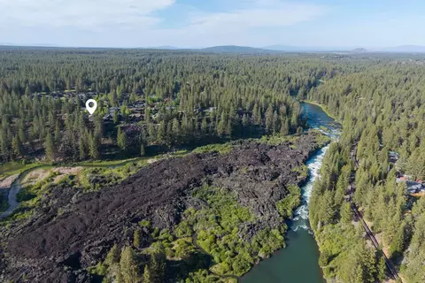 View/Area - 60420 Snap Shot Loop, Bend, OR 97702 photo 1 of 4