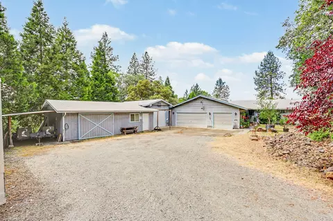 Exterior - 758 Summit Loop, Grants Pass, OR 97527 photo 18 of 18