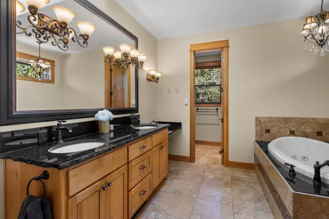 Bath - 64145 Hunnell Rd, Bend, OR 97703 photo 1 of 8