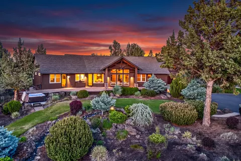 Exterior - 64145 Hunnell Rd, Bend, OR 97703 photo 1 of 9