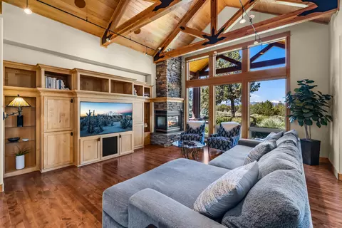 Living - 64145 Hunnell Rd, Bend, OR 97703 photo 1 of 8