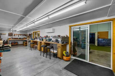 Other - 64145 Hunnell Rd, Bend, OR 97703 photo 17 of 21