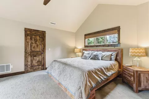 Bedroom - 56346 Fireglass Loop, Bend, OR 97707 photo 6 of 7
