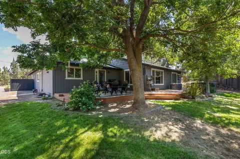 63425 Deschutes Market Rd, Bend, OR 97701