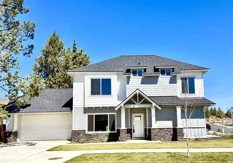 20560 Kira Dr #371, Bend, OR 97702