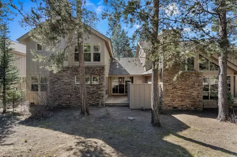 Exterior - 57124 Evergreen Loop #33, Sunriver, OR 97707 photo 2 of 6