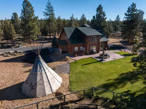 Exterior - 16443 Dea Dr, Bend, OR 97703 photo 24 of 26