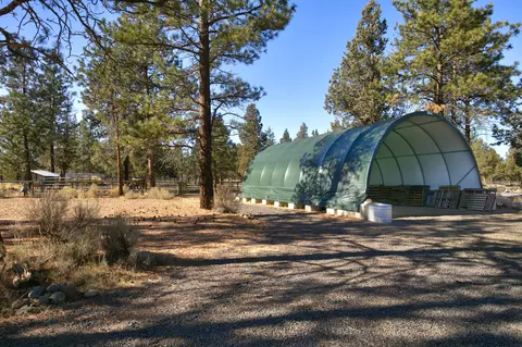 Exterior - 16443 Dea Dr, Bend, OR 97703 photo 19 of 26