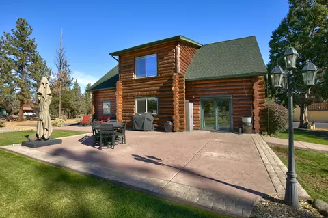 Exterior - 16443 Dea Dr, Bend, OR 97703 photo 17 of 26