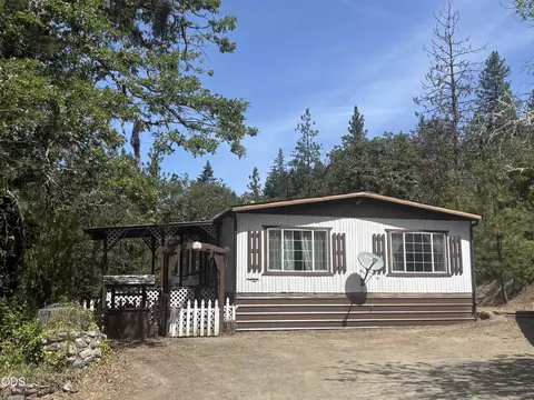 705 Hyde Park Rd, Grants Pass, OR 97527