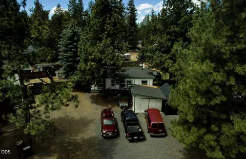 19908 Lynx Ln, Bend, OR 97702