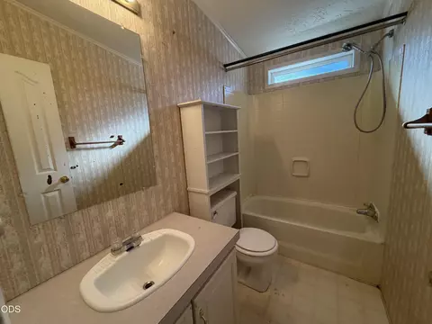 19908 Lynx Ln, Bend, OR 97702 photo 3