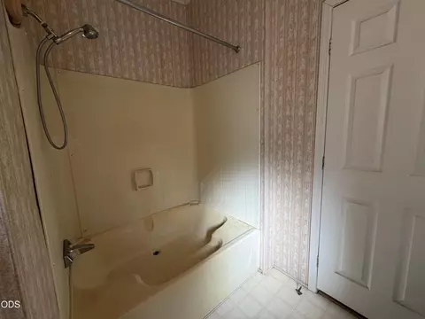 19908 Lynx Ln, Bend, OR 97702 photo 11