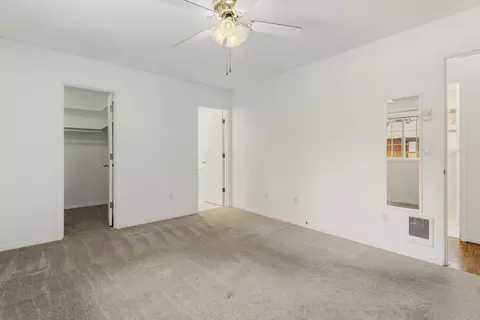 Bedroom - 55885 Osprey Rd, Bend, OR 97707 photo 2 of 4