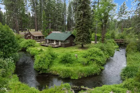13375 SW Forest Service Road Apt 10 U3 Rd #10, U3, Camp Sherman, OR 97730
