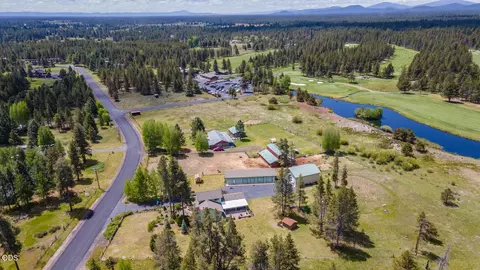 53939 Pine Grove Rd, La Pine, OR 97739 photo 14