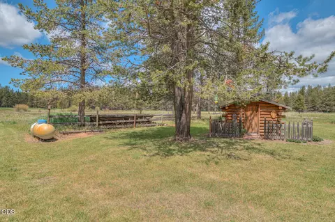 53939 Pine Grove Rd, La Pine, OR 97739 photo 44