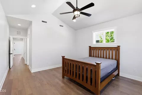 Other - 409 Sand Pointe Dr, Central Point, OR 97502 photo 1 of 7