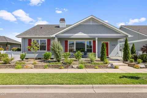 409 Sand Pointe Dr, Central Point, OR 97502