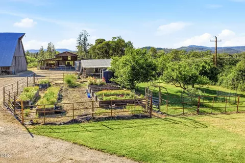 Exterior - 1299 Or-234, Eagle Point, OR 97524 photo 18 of 25