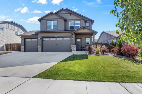 4476 SW Salmon Pl, Redmond, OR 97756