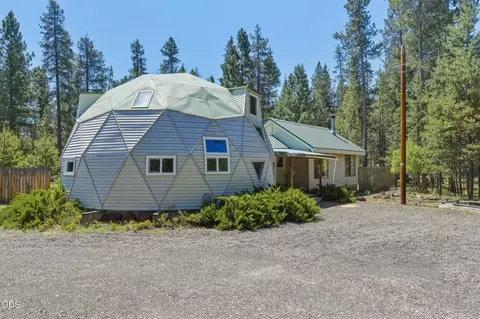 Exterior - 15453 Liberty Rd, La Pine, OR 97739 photo 5 of 16