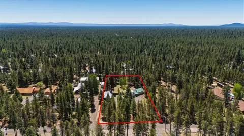 View/Area - 15453 Liberty Rd, La Pine, OR 97739 photo 9 of 10
