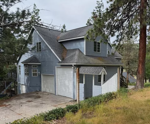 3737 Thicket Ct, Klamath Falls, OR 97601