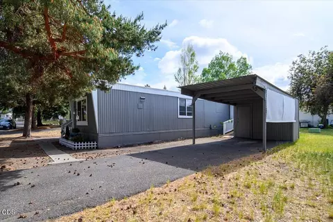 61445 SE 27th St UNIT 10, Bend, OR 97702 photo 16