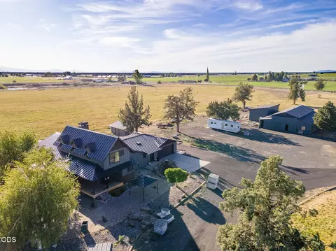 26275 Willard Rd, Bend, OR 97701