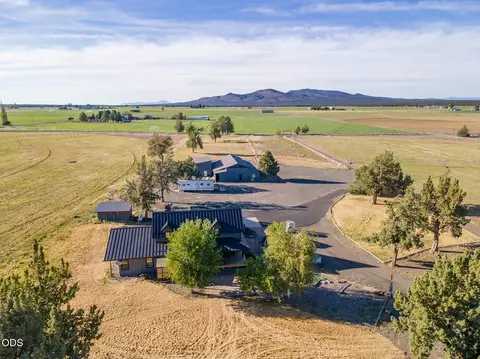 View/Area - 26275 Willard Rd, Bend, OR 97701 photo 1 of 10
