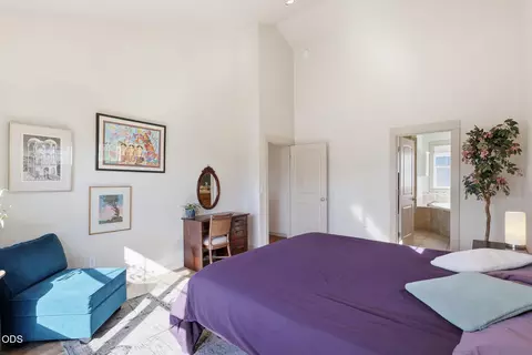 Bedroom - 61172 Hilmer Creek Dr, Bend, OR 97702 photo 1 of 5