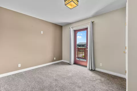 Bedroom - 66967 Lance Rd, Bend, OR 97703 photo 1 of 1