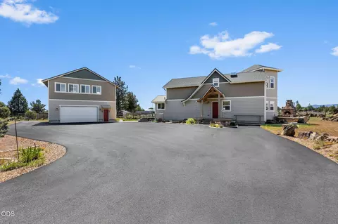 66967 Lance Rd, Bend, OR 97703