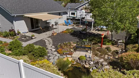 Exterior - 51430 Mac Ct, La Pine, OR 97739 photo 9 of 11