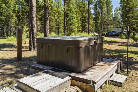 Exterior - 53770 Boundary Rd, La Pine, OR 97739 photo 9 of 13